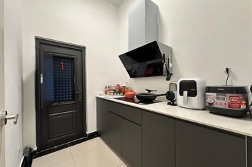 Double Storey Cluster House Calidora @ Setia Tropika For Sale