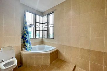 Taman Austin Heights