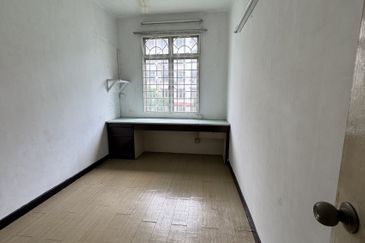 Subang Perdana Goodyear Court 9