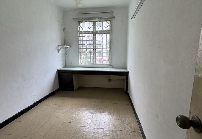 Subang Perdana Goodyear Court 9