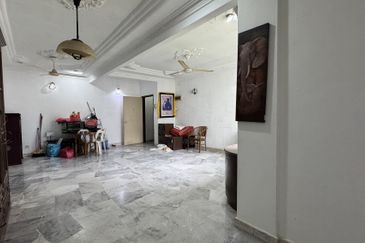 Subang Perdana Goodyear Court 9