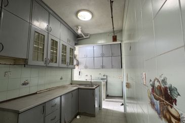 Subang Perdana Goodyear Court 9