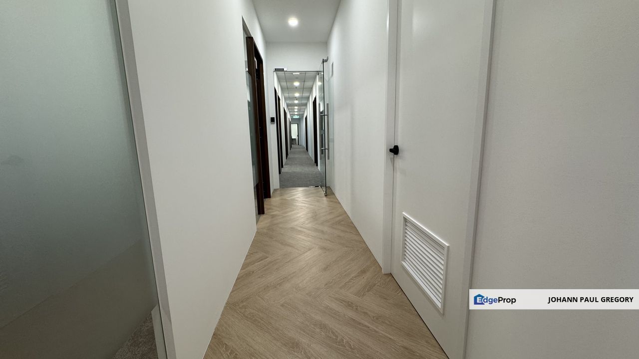 Two Minutes walk from LRT station Co-working space at Wisma LYL Petaling Jaya, Selangor, Petaling Jaya