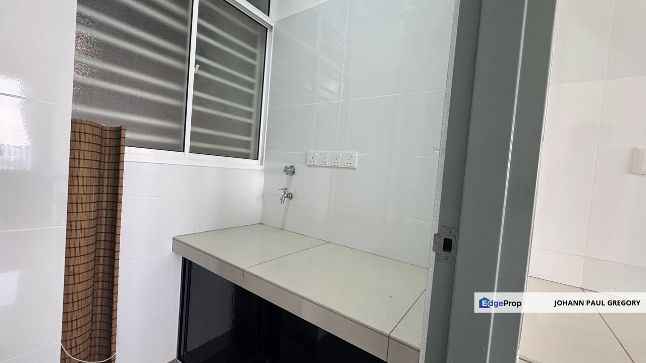 Comfortable, condusive and convenient Condo for sale at Pinnacle Sri Petaling, Kuala Lumpur, Bandar Baru Sri Petaling
