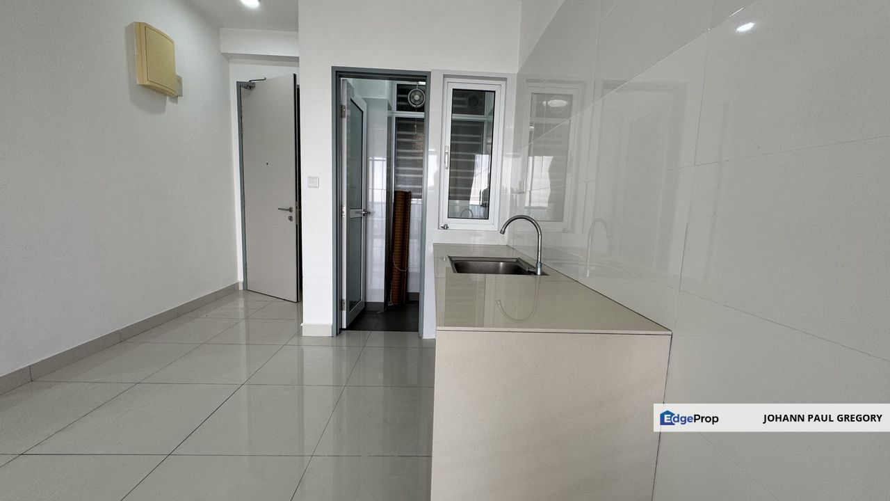 Comfortable, condusive and convenient Condo for sale at Pinnacle Sri Petaling, Kuala Lumpur, Bandar Baru Sri Petaling