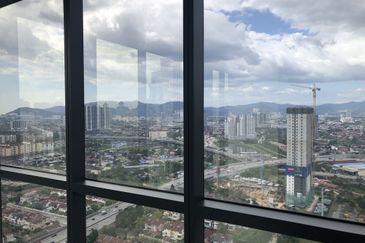 The MET Corporate Towers