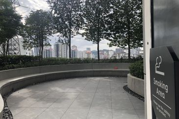 The MET Corporate Towers