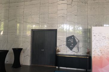 The MET Corporate Towers