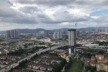 The MET Corporate Towers