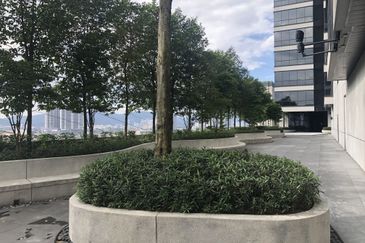 The MET Corporate Towers