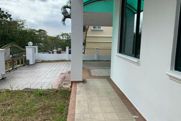 Tropicana Golf & Country Resort