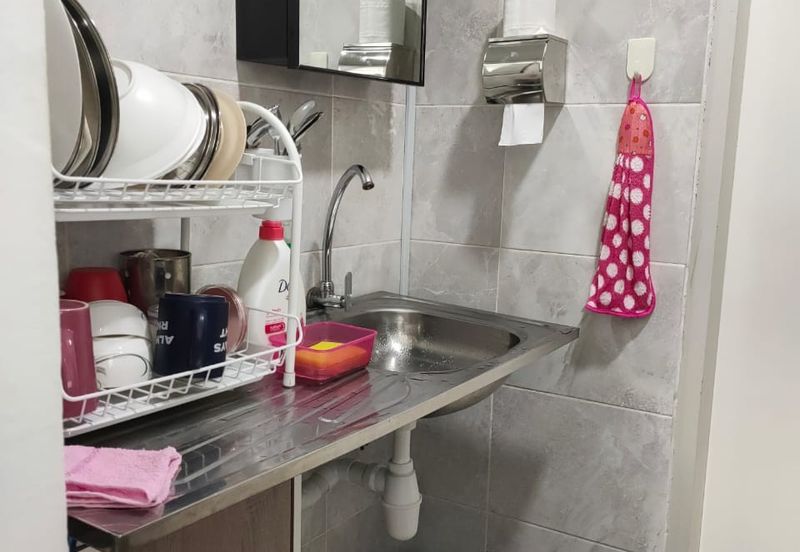 Kenwingston Square Garden