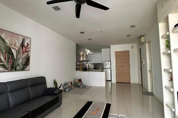 Camelia Service Suite For Sale