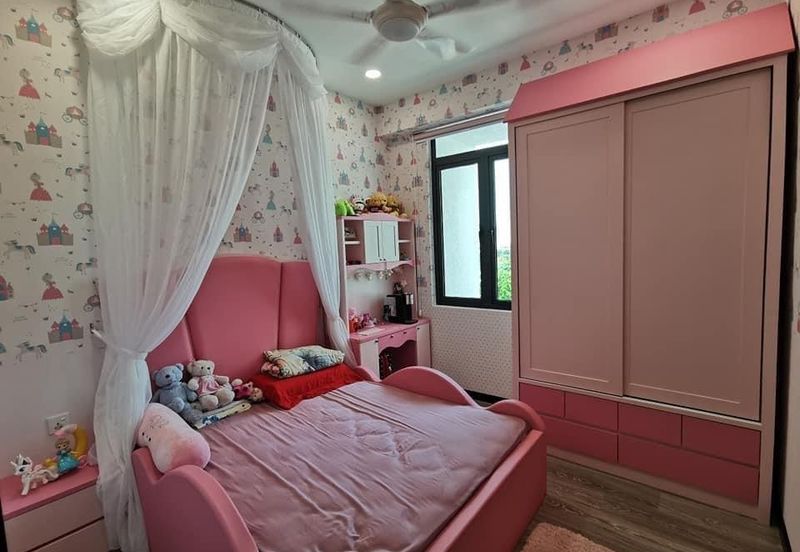 Spectacular Iconic Skies Villa for Sale