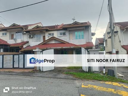 Double Storey Taman Salak Perdana Salak Tinggi Selangor, Selangor, Sepang