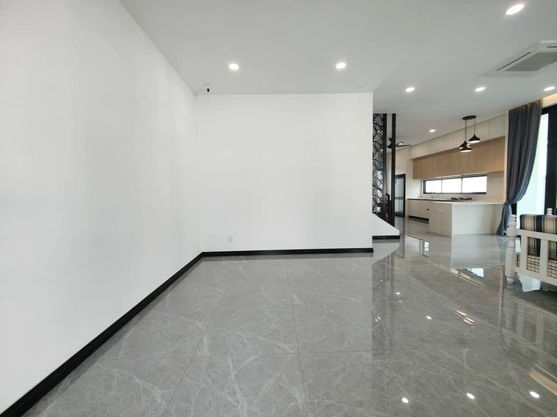 ☀️ Setia Tropika 最新一区半独立🔥精美全新全家具 FULLY FURNISHED🔥☀️, Johor, Johor Bahru