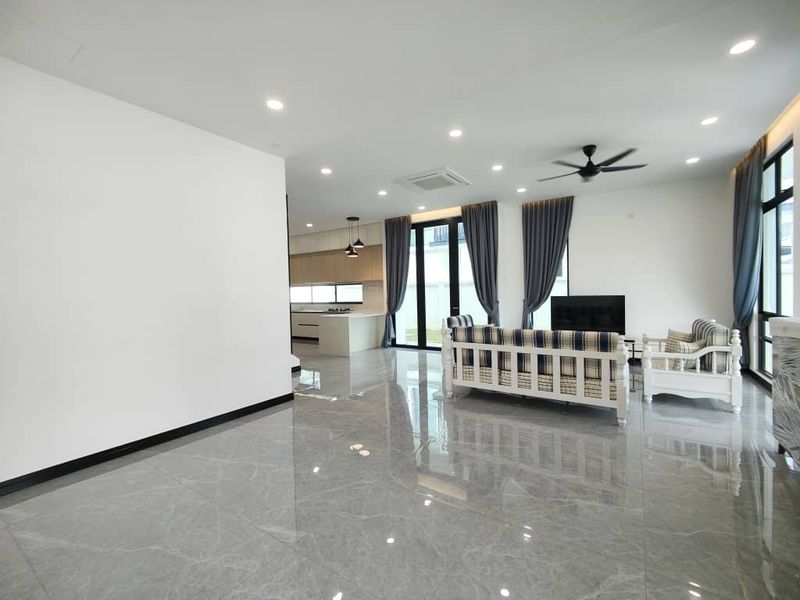 ☀️ Setia Tropika 最新一区半独立🔥精美全新全家具 FULLY FURNISHED🔥☀️, Johor, Johor Bahru