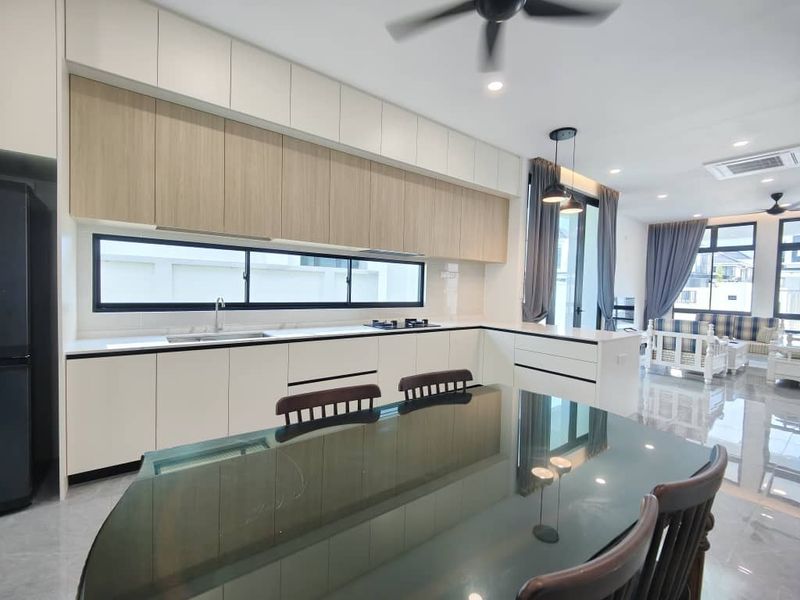 ☀️ Setia Tropika 最新一区半独立🔥精美全新全家具 FULLY FURNISHED🔥☀️, Johor, Johor Bahru