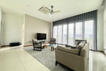 Isola Villa @ Senibong Cove