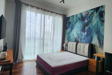 Paragon Suites @ CIQ