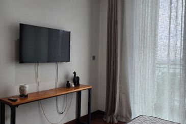 Paragon Suites @ CIQ