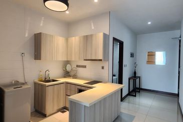 Paragon Suites @ CIQ