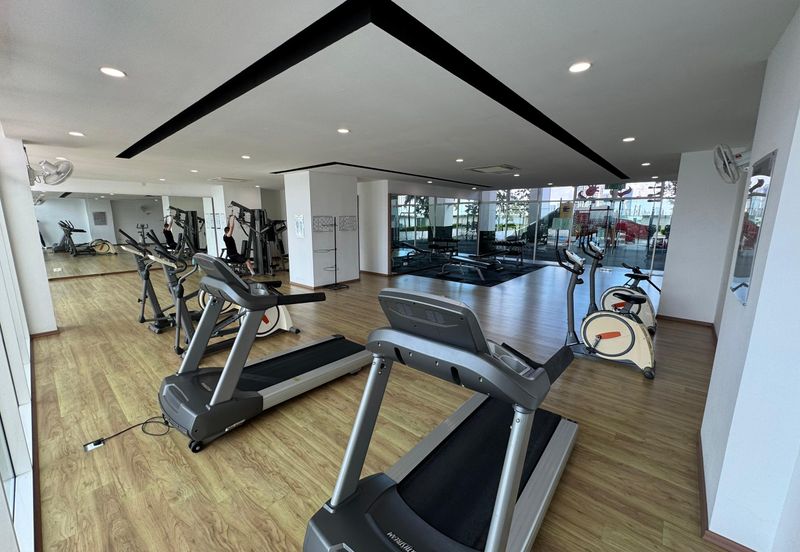 The Pinnacles (Pinnacle Tower)