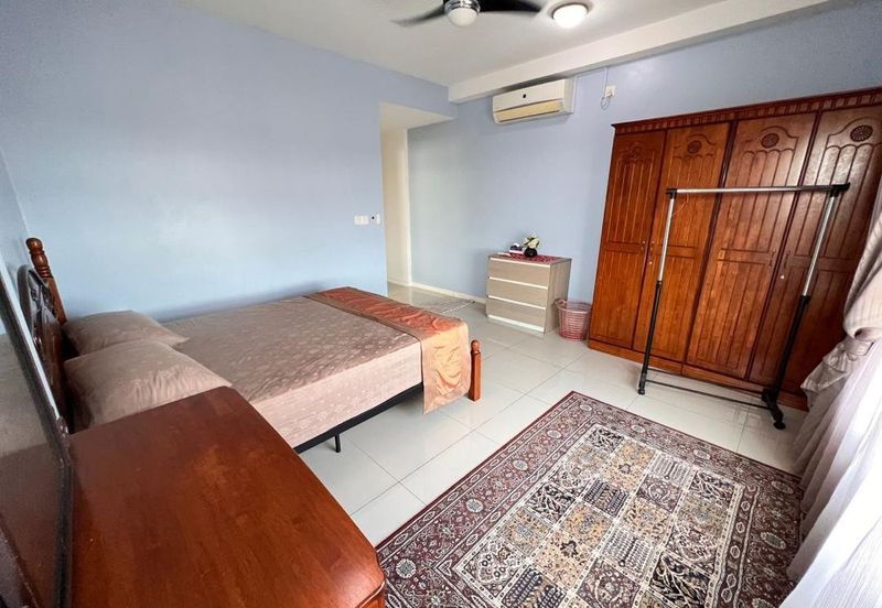 Ujana Executive Apartment