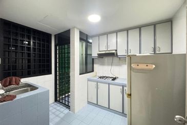 Mewah View Luxurious Apartments