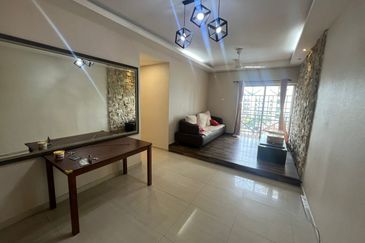 Mewah View Luxurious Apartments