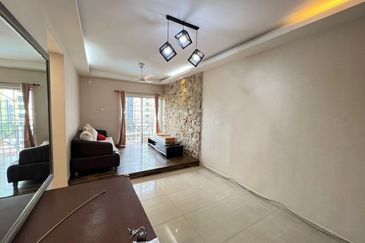 Mewah View Luxurious Apartments