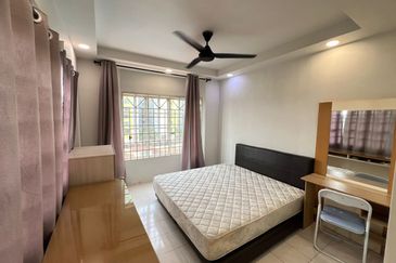 Mewah View Luxurious Apartments