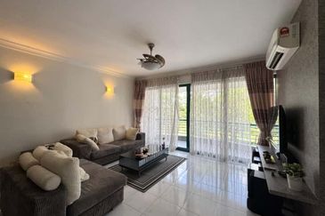 The Straits View, Bandar Baru Permas Jaya