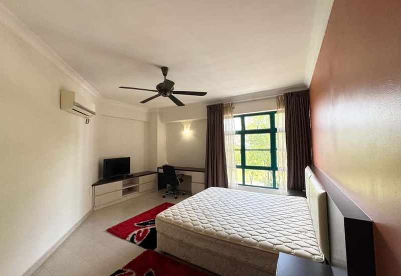 The Straits View, Bandar Baru Permas Jaya