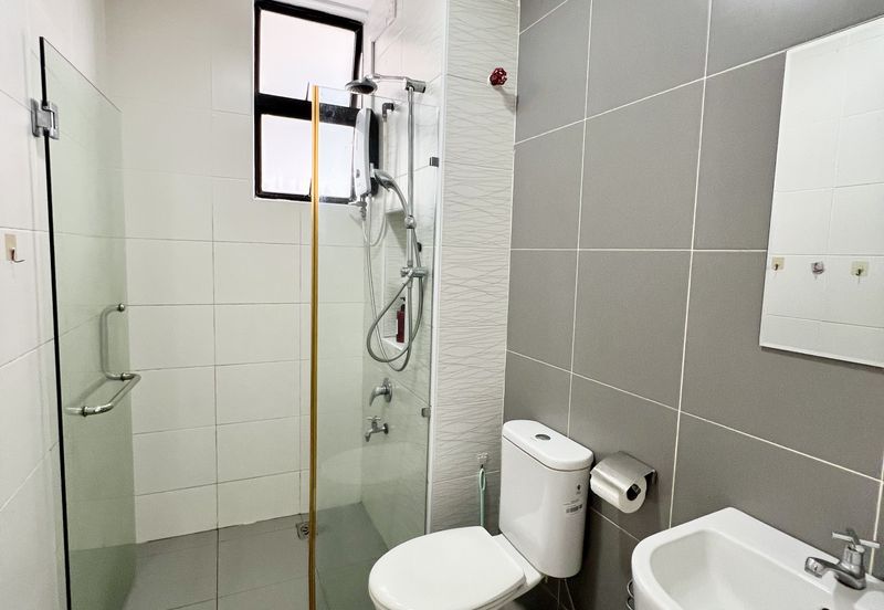 The Platino Serviced Apartment