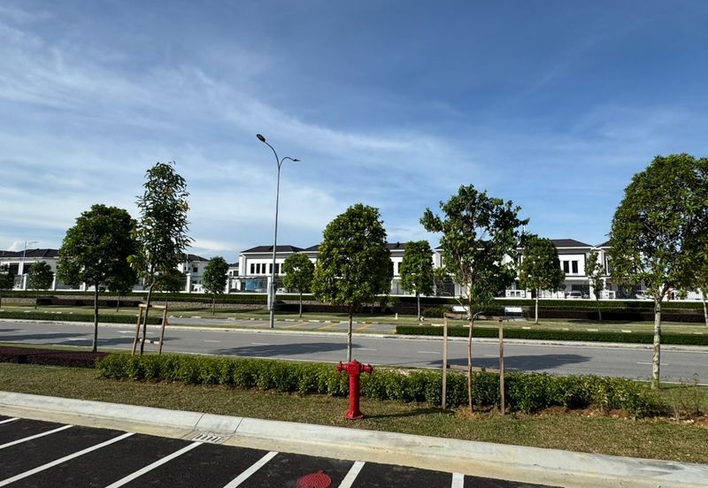 Eco Boulevard 2 @ Eco Botanic