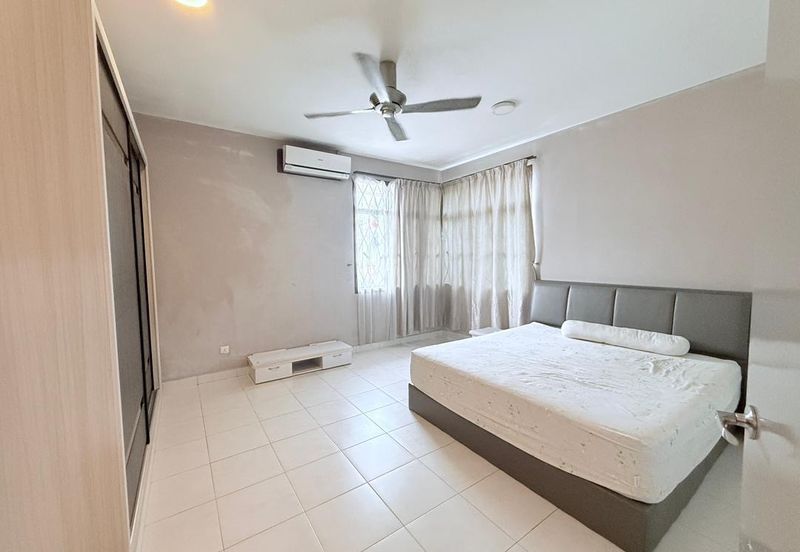 Seri Austin East Zone