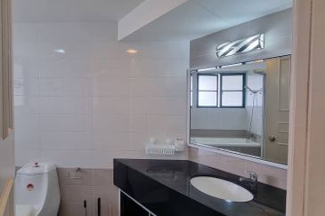 Elita @ The Straits View Condominium