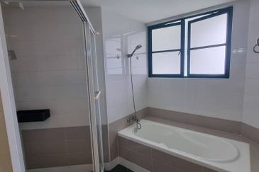 Elita @ The Straits View Condominium