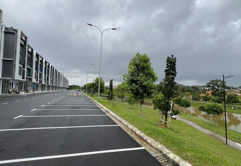 Crest @ Austin Emerald 2