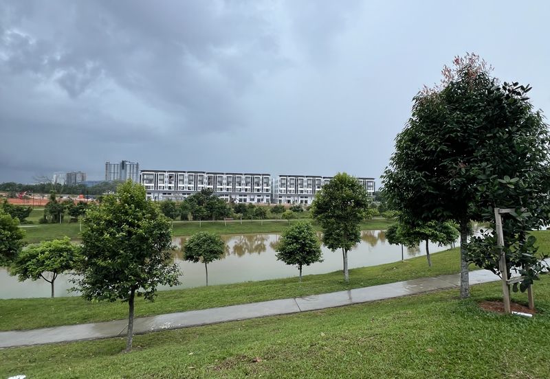 Crest @ Austin Emerald 2