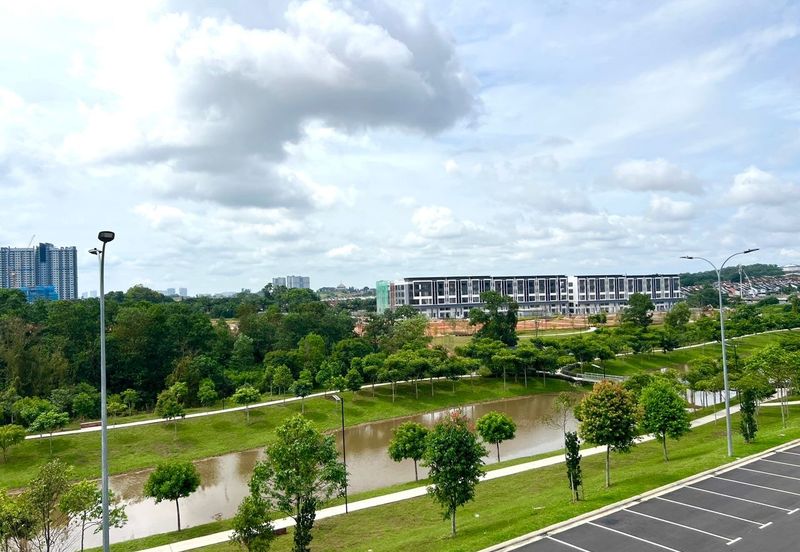 Crest @ Austin Emerald 2