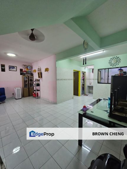 2 Storey @ Mount Austini (Jalan Mutiara Emas) 22ft x 70ft Simple Renovated House, Johor, Johor Bahru