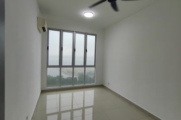 Meridin Bayvue Apartment