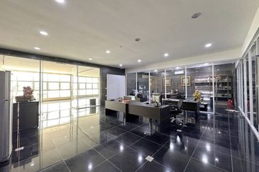 Nusa Cemerlang Industrial Park