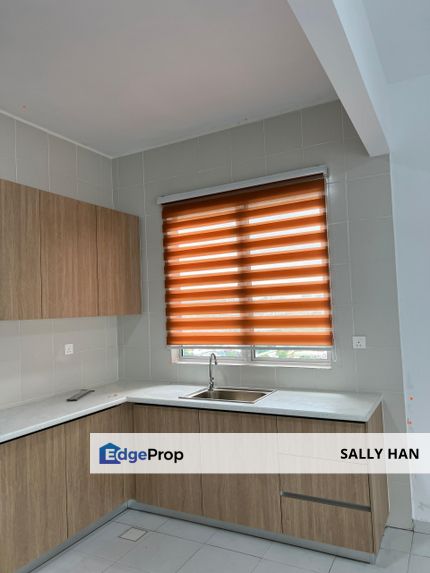 Strategic Location,,Affordable,partly furnished,Spacious,New and Modern Pangsapuri d'Ruby,Puchong Intan,Puchong, Selangor, Puchong