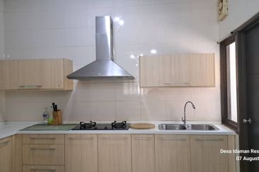 Desa Idaman Residences