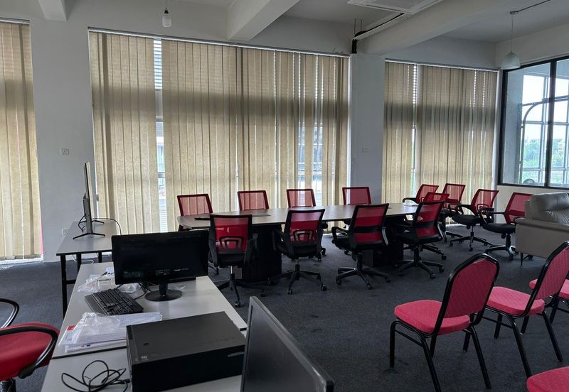 Bukit Jelutong Industrial Park