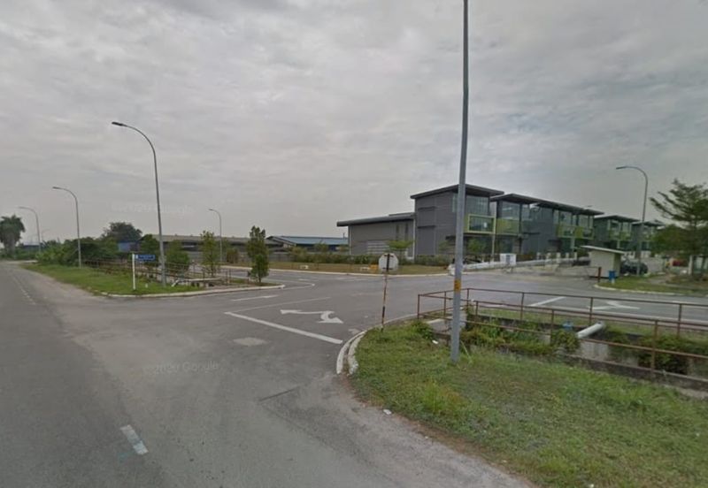 KLANG, SUNGAI PULOH | STRATEGIC LOCATION | CORPORATE IMAGE FACTORY | 3 STY SEMI D FACTORY | FOR RENT