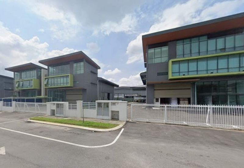 KLANG, SUNGAI PULOH | STRATEGIC LOCATION | CORPORATE IMAGE FACTORY | 3 STY SEMI D FACTORY | FOR RENT